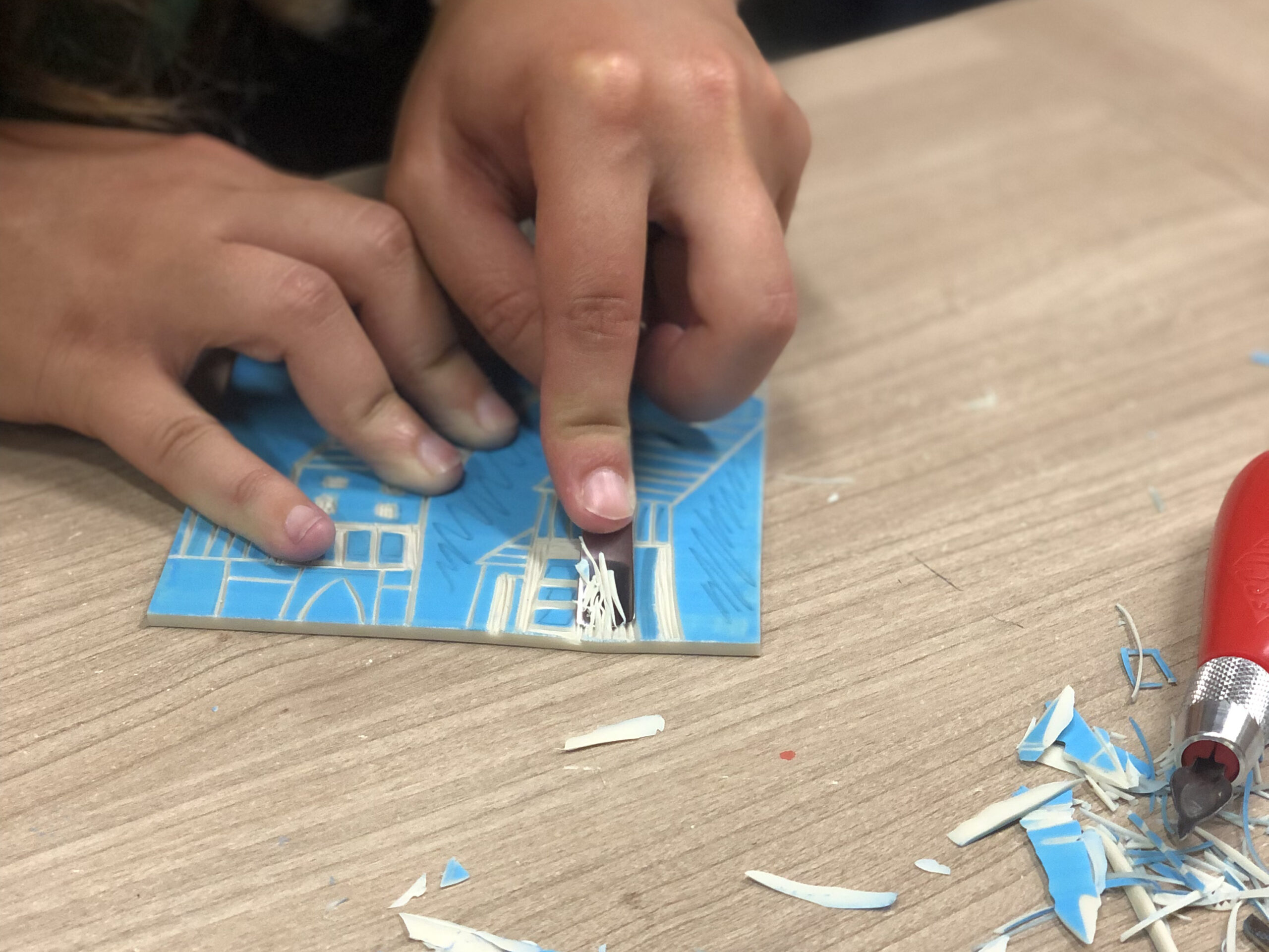 Ateliers linogravure adultes Marseille